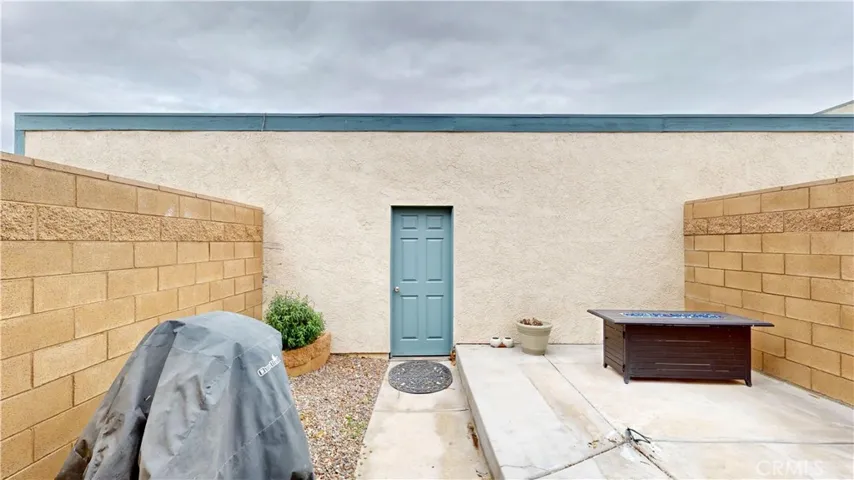 13313 Makai Ct B 2, Victorville, California 92395