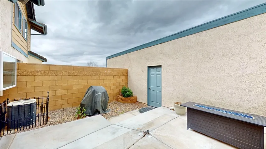 13313 Makai Ct B 2, Victorville, California 92395