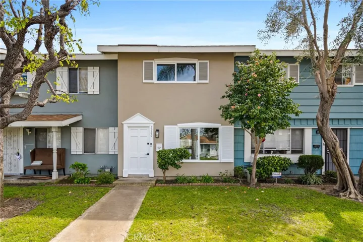 Perfect for first-time buyers, small families or empty nesters.
