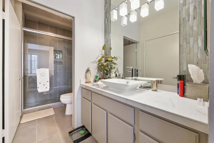 18577 Caminito Pasadero 418, San Diego, California 92128