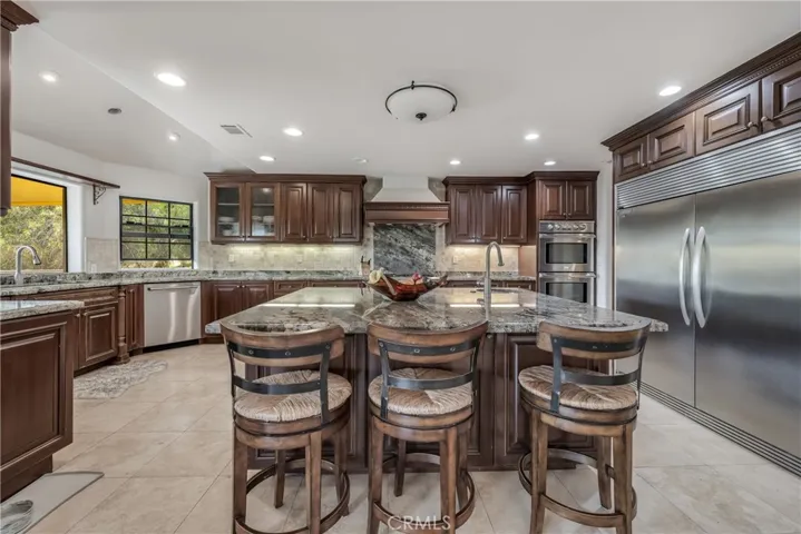 Chef's kitchen