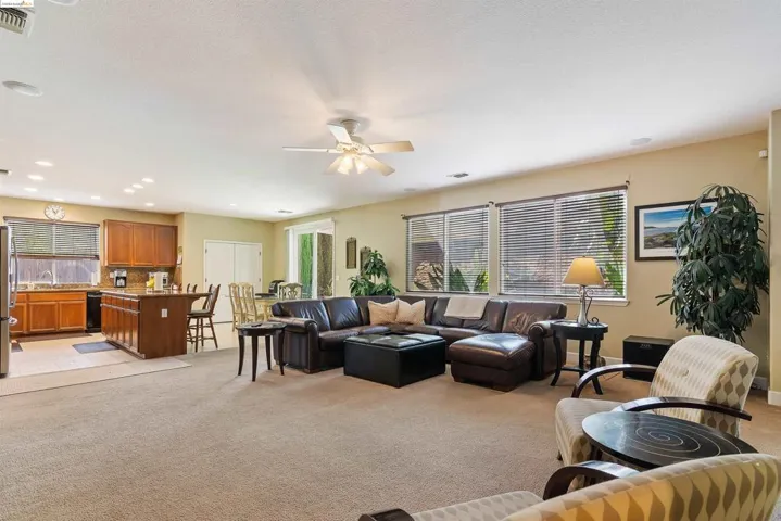 2311 Megan Dr, Oakley, California 94561