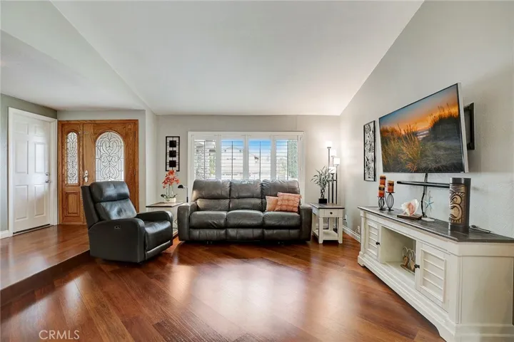 2213 Montague Circle, Placentia, California 92870