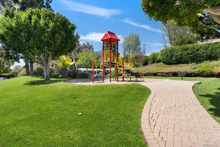 26215 Via Roble, Mission Viejo, California 92691