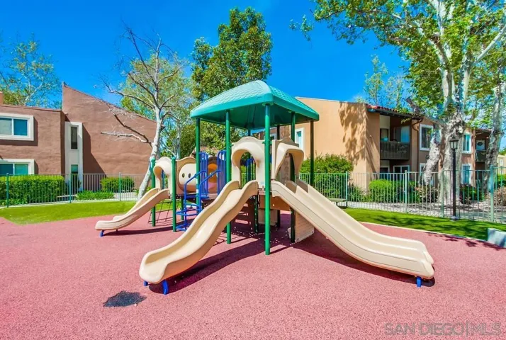 17099 W Bernardo Dr 107, San Diego, California 92127