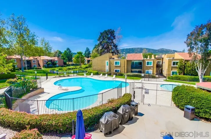 17099 W Bernardo Dr 107, San Diego, California 92127