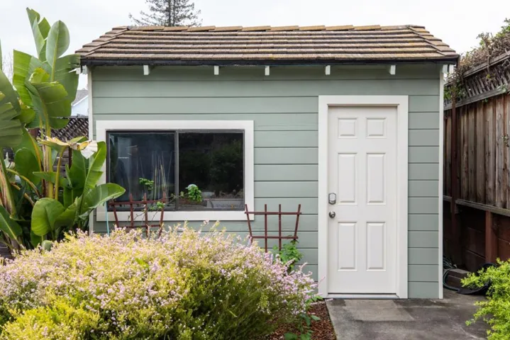 1176 E Campbell Avenue, Campbell, California 95008