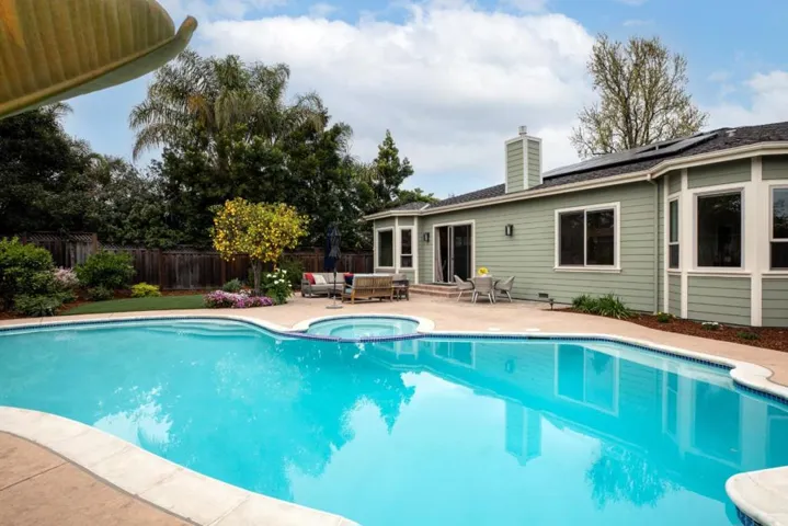 1176 E Campbell Avenue, Campbell, California 95008