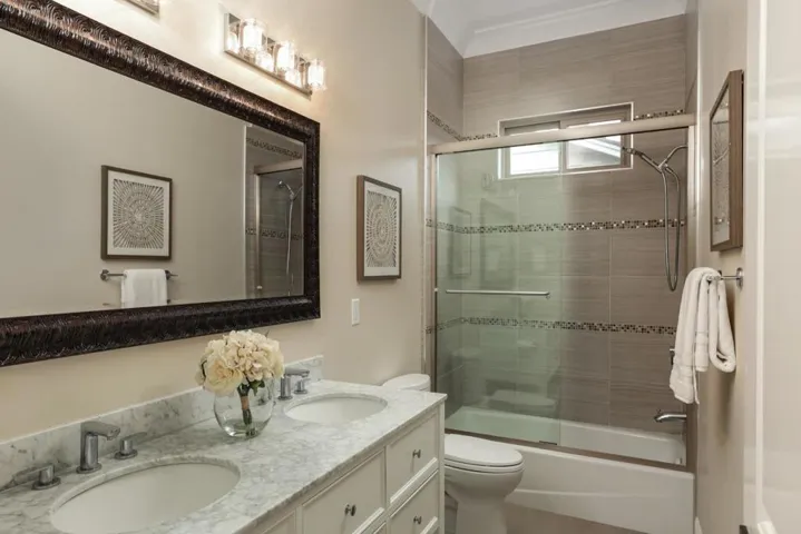 1176 E Campbell Avenue, Campbell, California 95008
