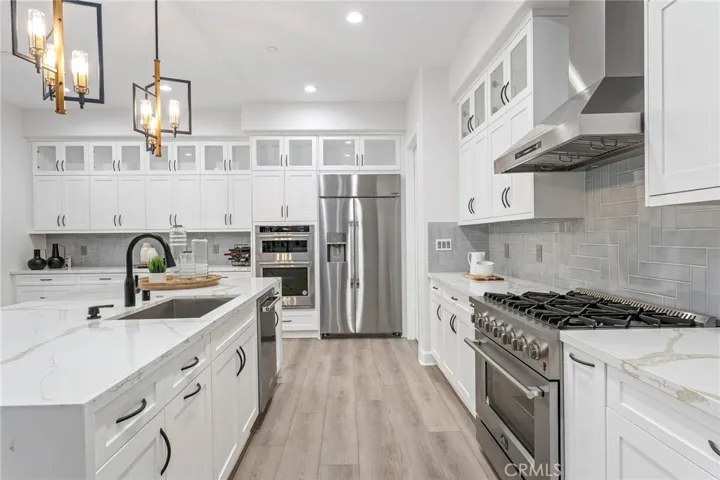 19941 Crestknoll Drive, Yorba Linda, California 92886