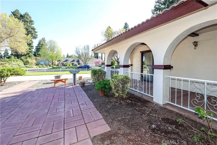 2565 Lecco Way, Merced, California 95340
