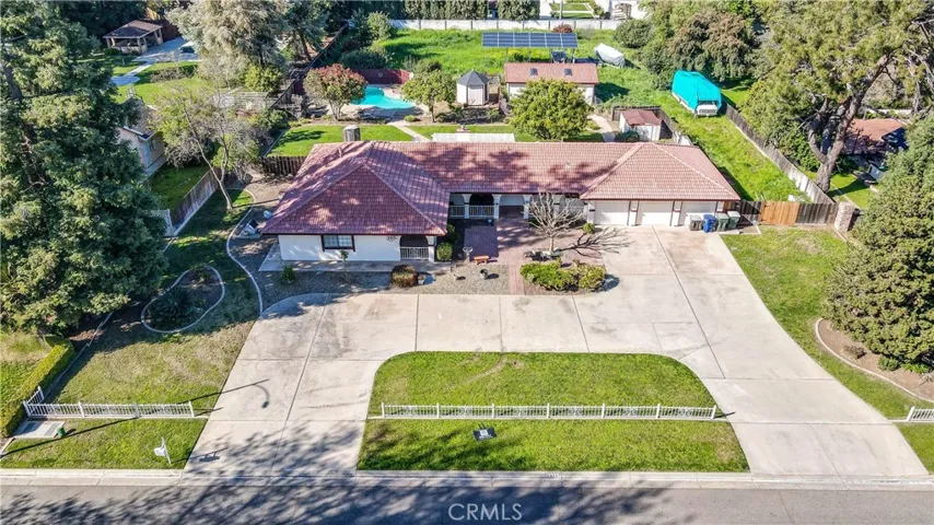 2565 Lecco Way, Merced, California 95340