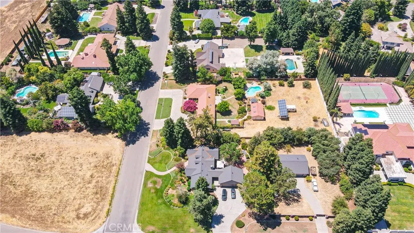 2565 Lecco Way, Merced, California 95340