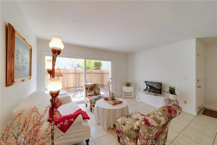2501 W Sunflower Avenue F2, Santa Ana, California 92704