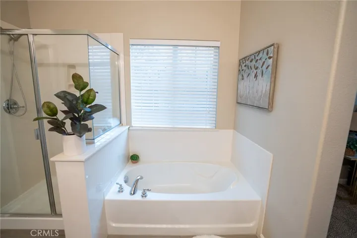 395 Hearst Drive, Merced, California 95348