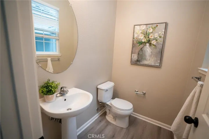 395 Hearst Drive, Merced, California 95348