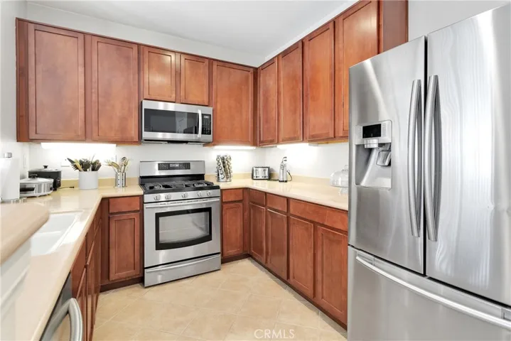 7353 Ellena W 20, Rancho Cucamonga, California 91730