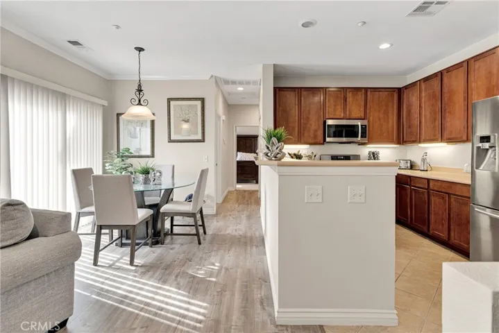 7353 Ellena W 20, Rancho Cucamonga, California 91730