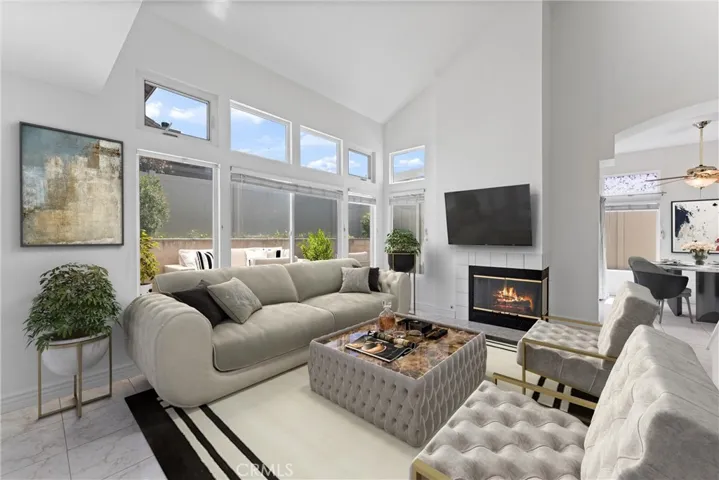 2525 Sena Street, Corona, California 92882