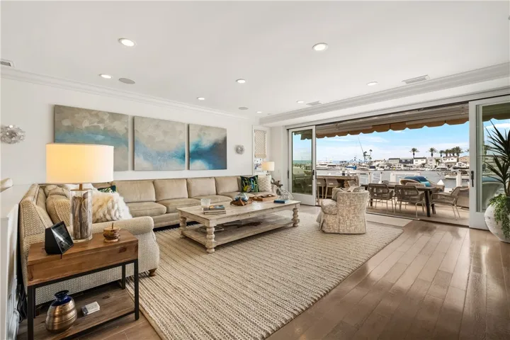 Spacious living area