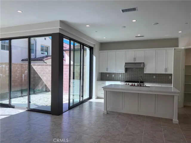 128 Sugar Brush, Irvine, California 92618