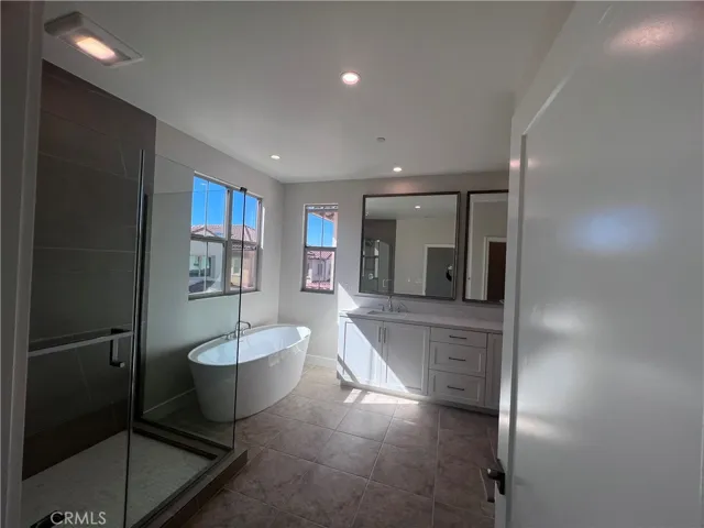 128 Sugar Brush, Irvine, California 92618
