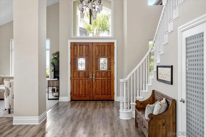 2031 Ridgecrest Place, Escondido, California 92029