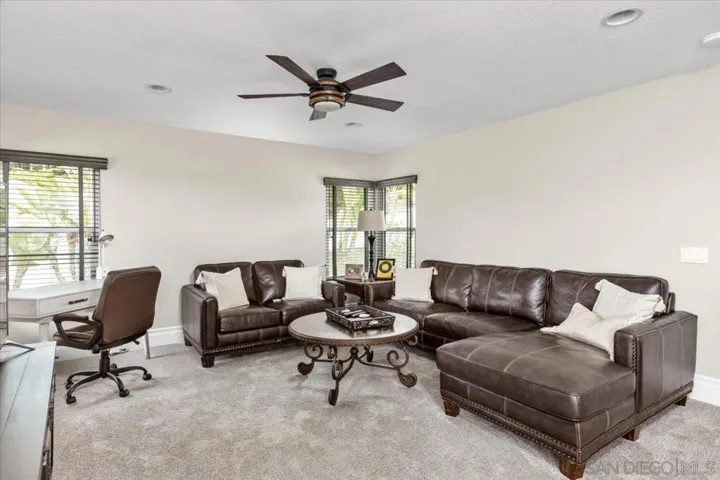 Den/Family/Great Room