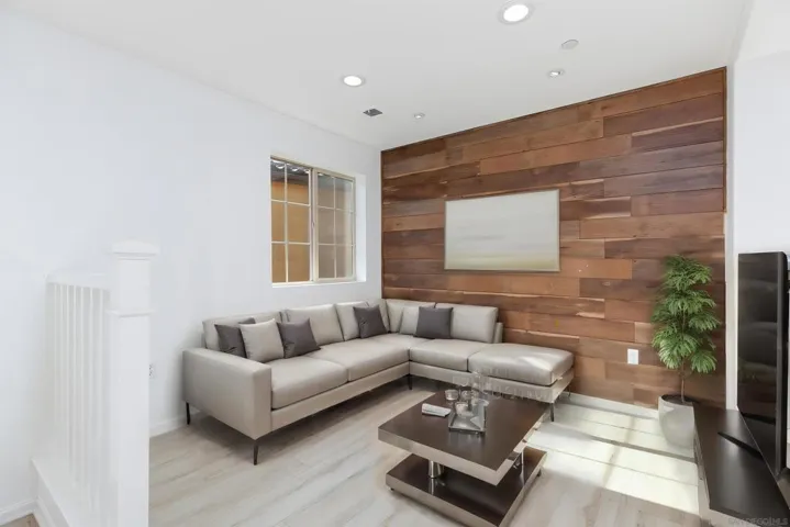 1760 Saltaire Pl 3, San Diego, California 92154