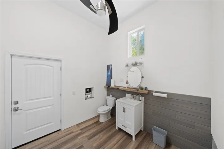 27633 Hemet Street, Hemet, California 92544