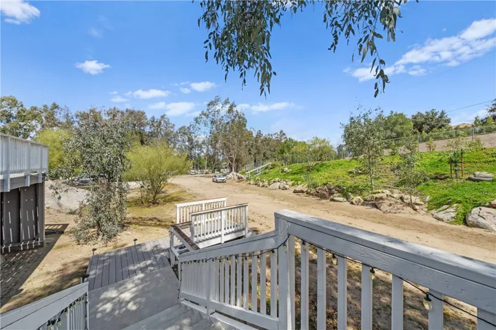 27633 Hemet Street, Hemet, California 92544