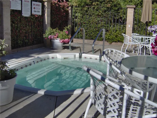 10 Royale Avenue 6a-9, Lakeport, California 95453