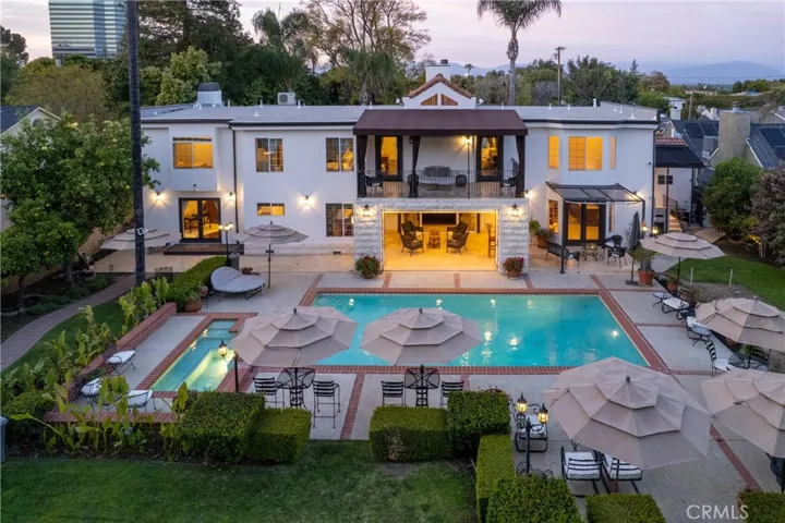 15120 Sutton Street, Sherman Oaks, California 91403