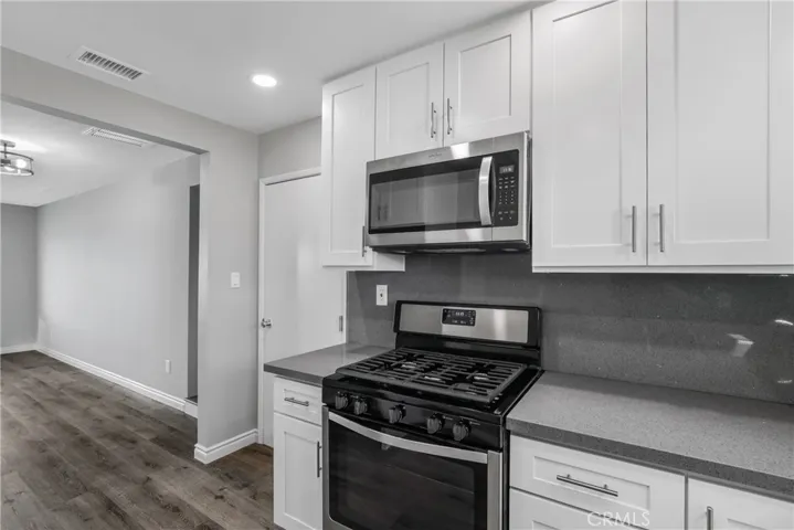 5988 Mountain View Avenue, Riverside, California 92504
