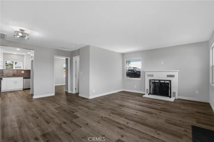 5988 Mountain View Avenue, Riverside, California 92504