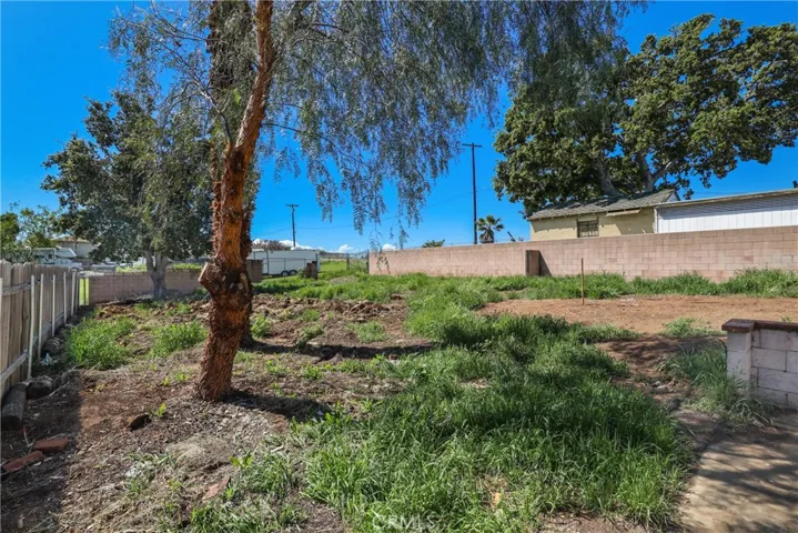 5988 Mountain View Avenue, Riverside, California 92504