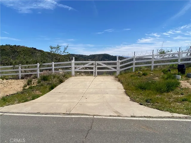 Driveway approach apron