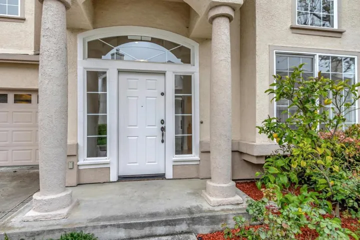 537 Devonshire Court, Mountain View, California 94043