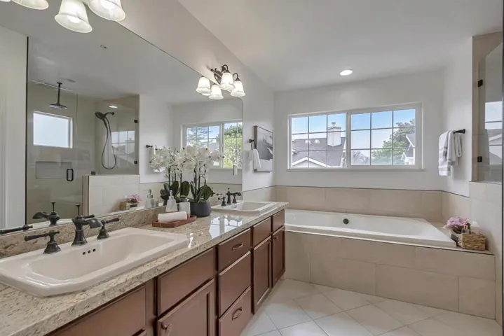 537 Devonshire Court, Mountain View, California 94043