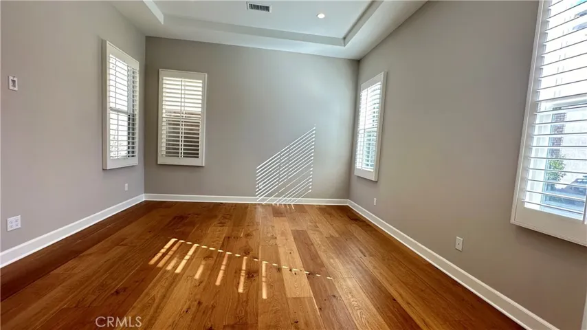 56 Tollson, Irvine, California 92620