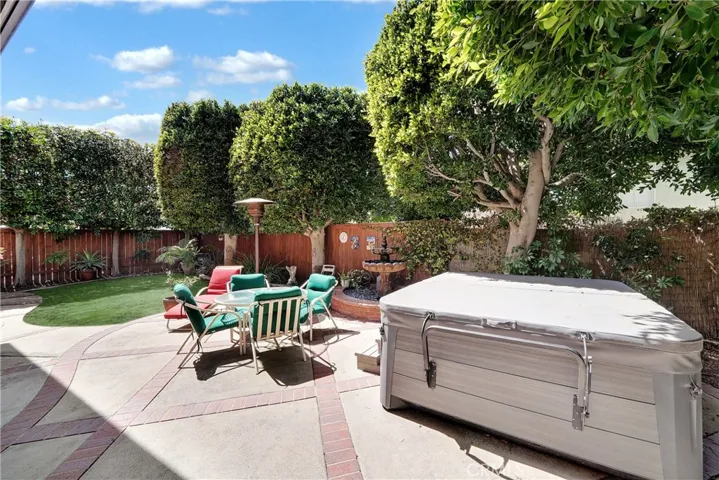 25 Royal Tern Lane, Aliso Viejo, California 92656
