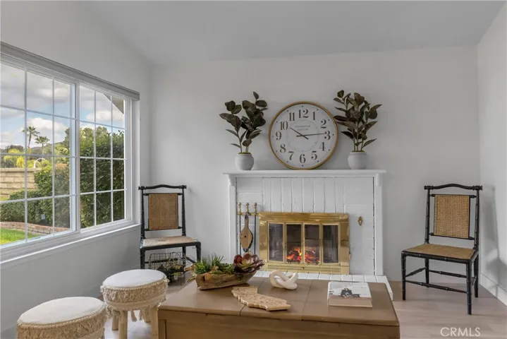 28437 Brian Court, Saugus, California 91350