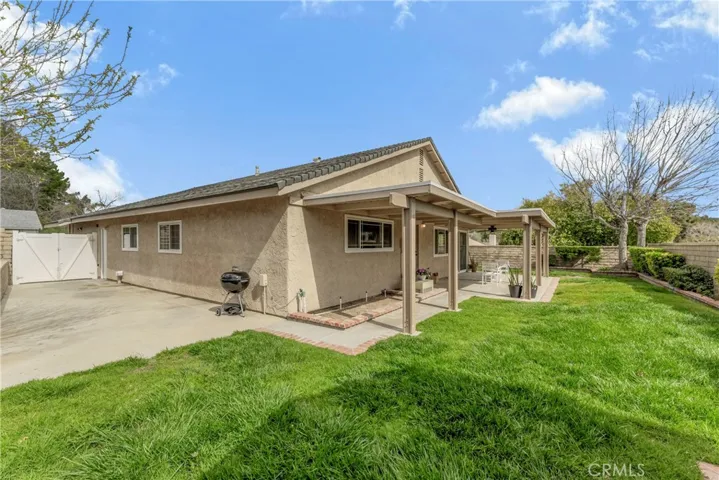 28437 Brian Court, Saugus, California 91350