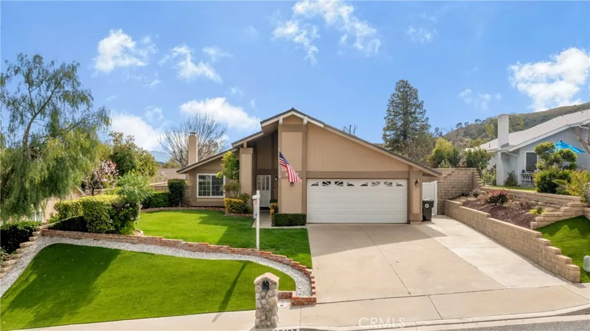 28437 Brian Court, Saugus, California 91350