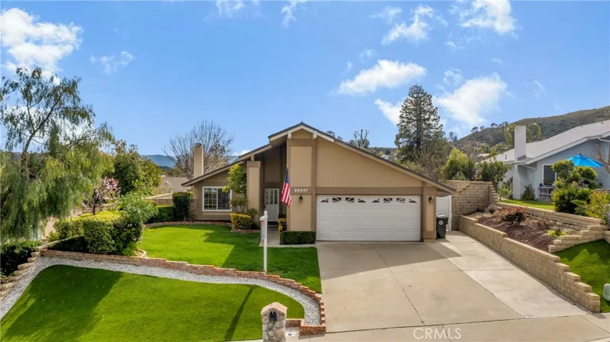 28437 Brian Court, Saugus, California 91350
