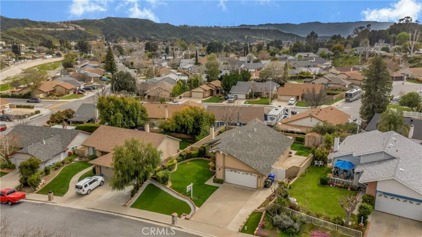 28437 Brian Court, Saugus, California 91350