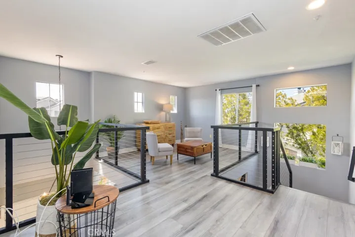 12111 Via Santa Barbara, Sylmar, California 91342