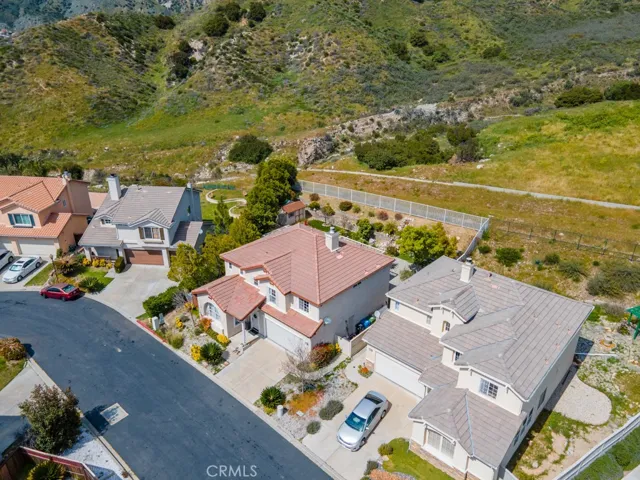 12111 Via Santa Barbara, Sylmar, California 91342