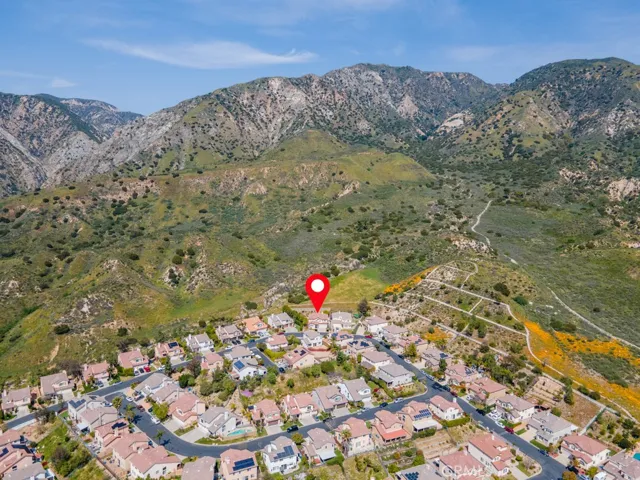 12111 Via Santa Barbara, Sylmar, California 91342