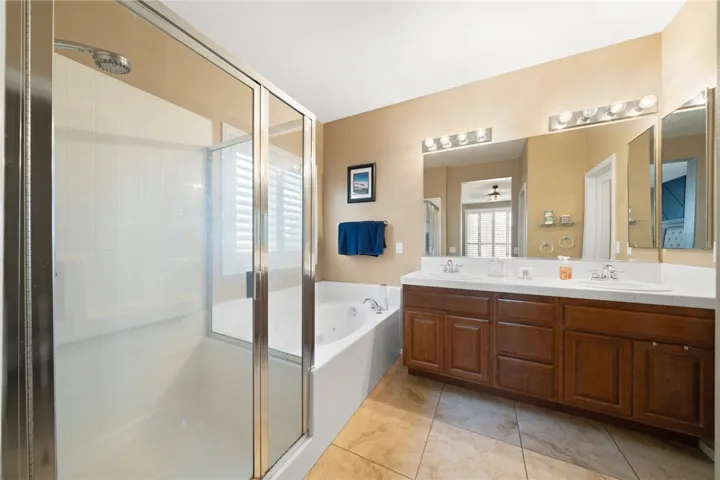 34234 Sweet Acacia Court, Lake Elsinore, California 92532